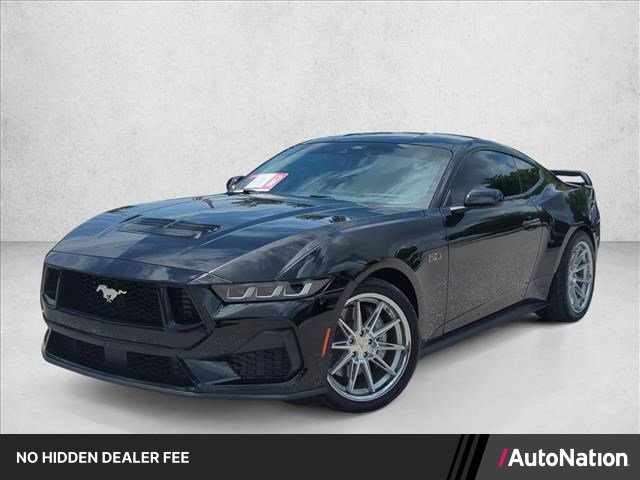 Used 2024 Ford Mustang GT RWD image 1