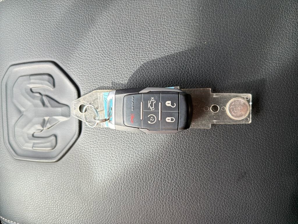 Used 2024 RAM 2500 Laramie w/ Night Edition image 30