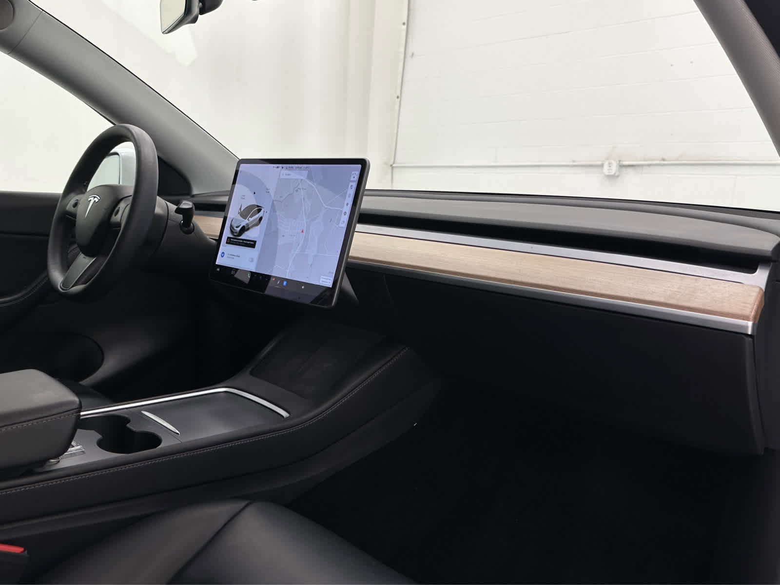 Used 2021 Tesla Model Y Performance image 17