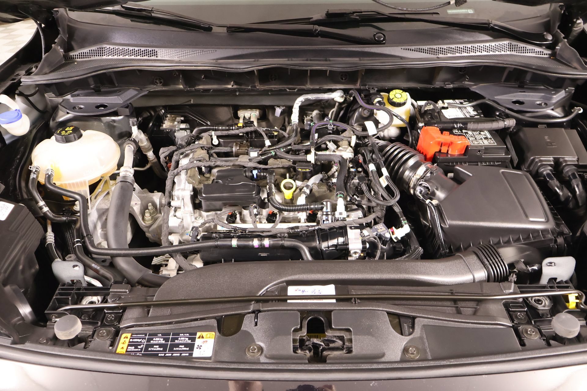 Used 2022 Ford Escape SE FWD image 18