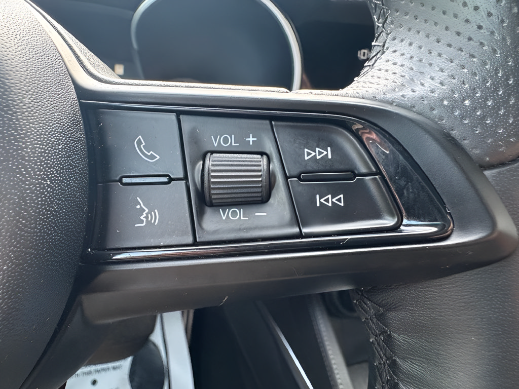 Used 2023 Alfa Romeo Stelvio Ti w/ Active Assist Plus Package AWD/4WD image 22