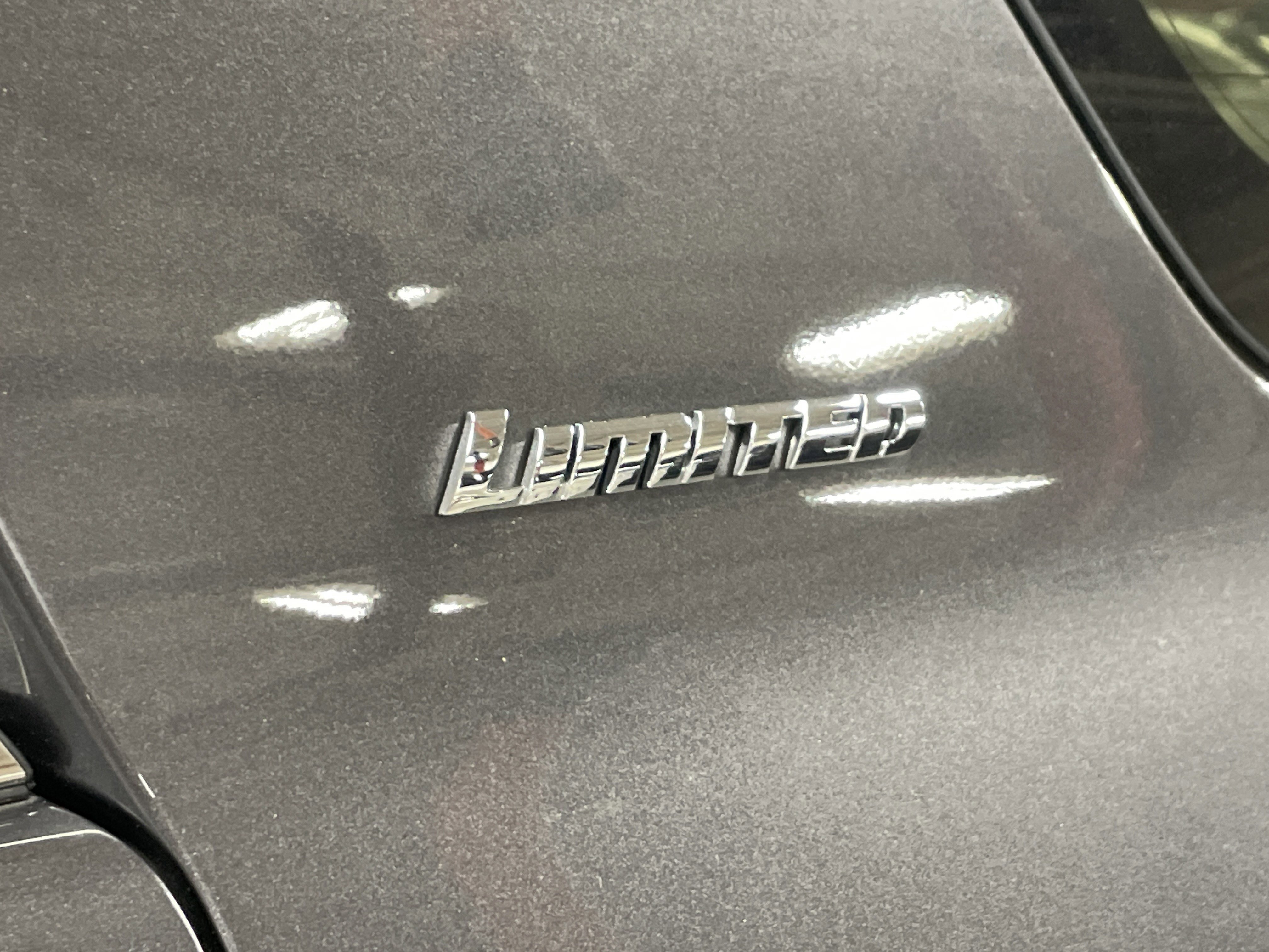 Used 2023 Toyota 4Runner Limited RWD image 43