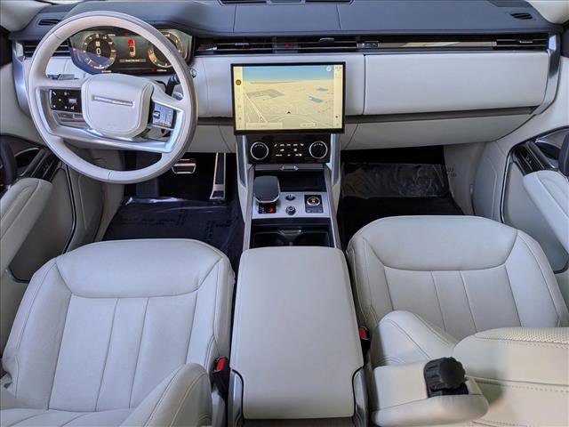 Used 2023 Land Rover Range Rover SE image 19