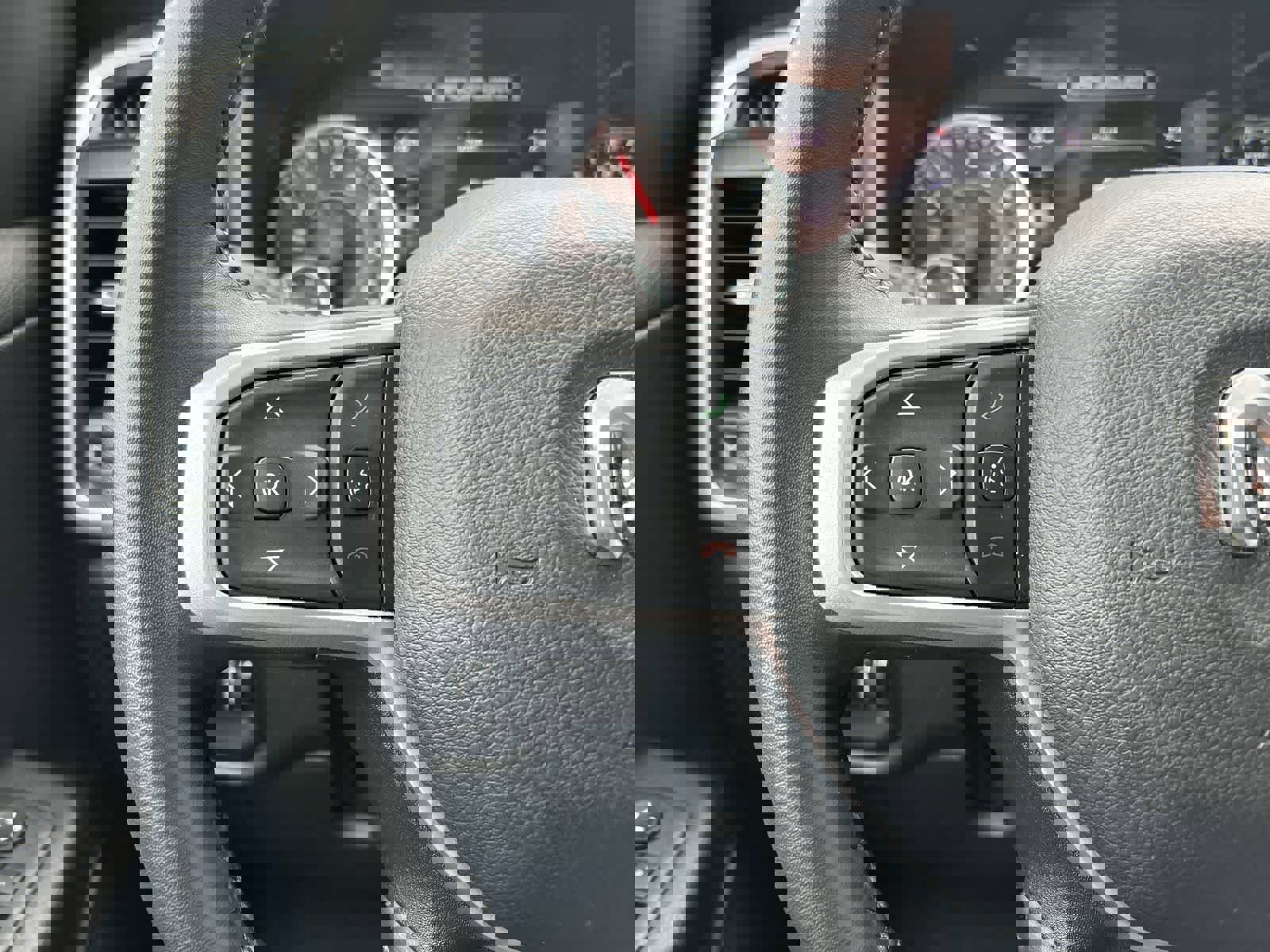 Used 2023 RAM 1500 Big Horn AWD/4WD image 8