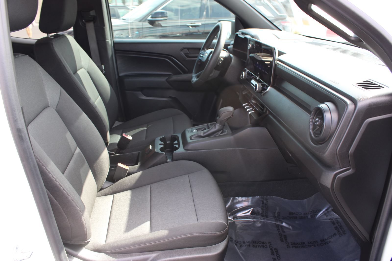 Used 2024 Chevrolet Colorado W/T RWD image 23