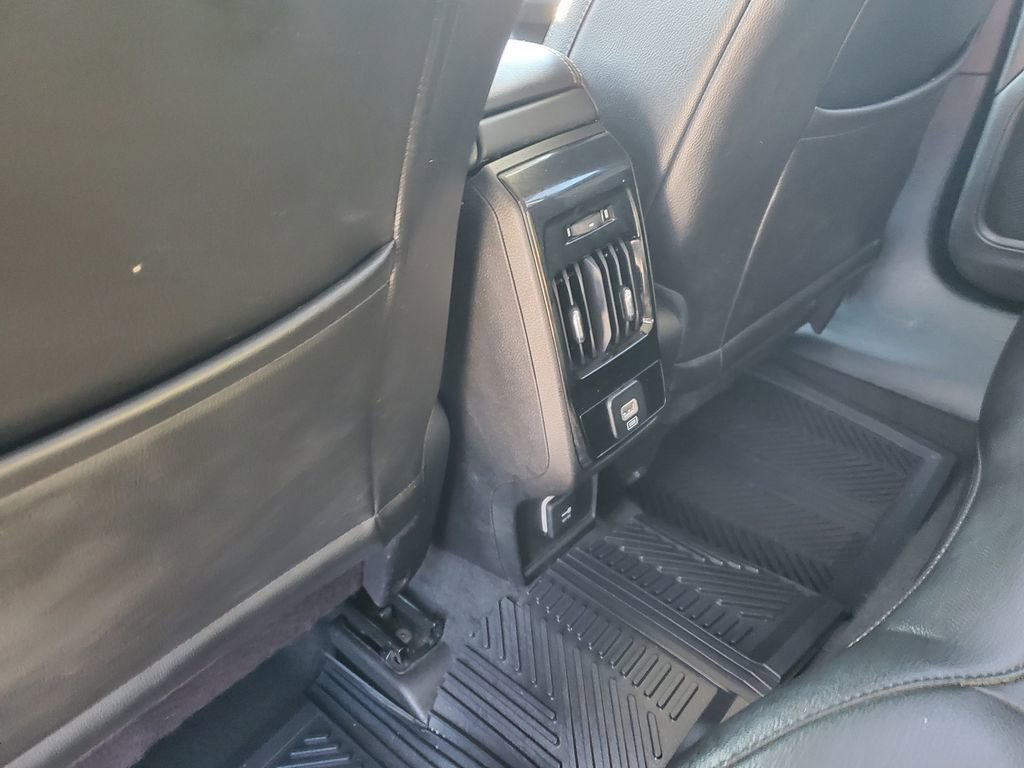 Used 2022 Jeep Compass Limited image 29