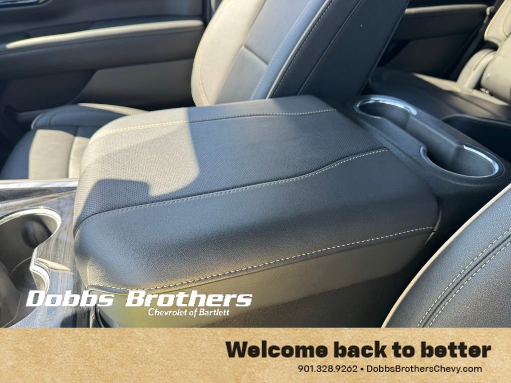 Used 2025 Chevrolet Tahoe Premier image 17