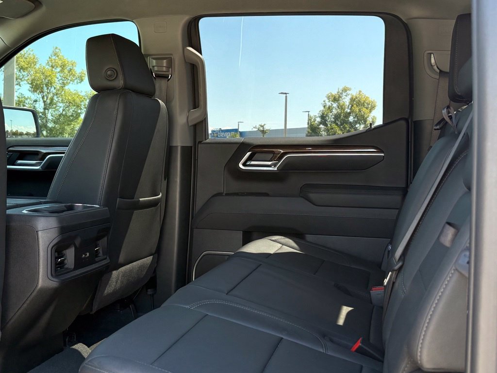 Used 2025 Chevrolet Silverado 1500 RST w/ All Star Edition Plus AWD/4WD image 37
