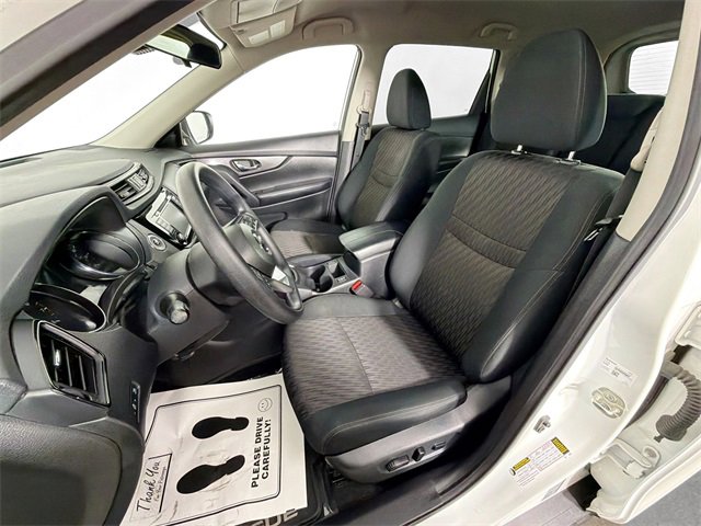 Used 2020 Nissan Rogue SV image 20