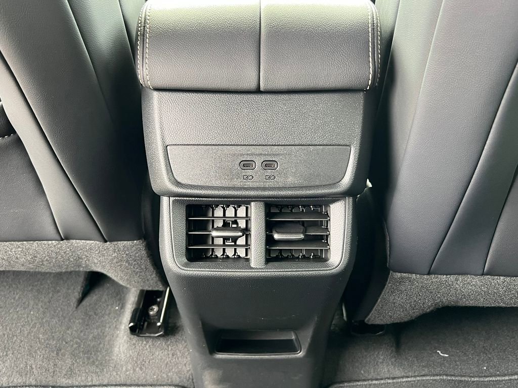 New 2026 GMC Terrain Elevation w/ Elevation Premium Package image 30