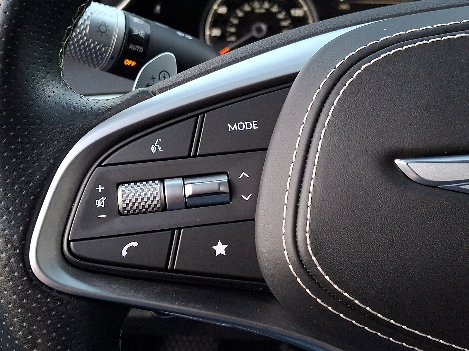Certified 2023 Genesis Electrified GV70 AWD/4WD image 24