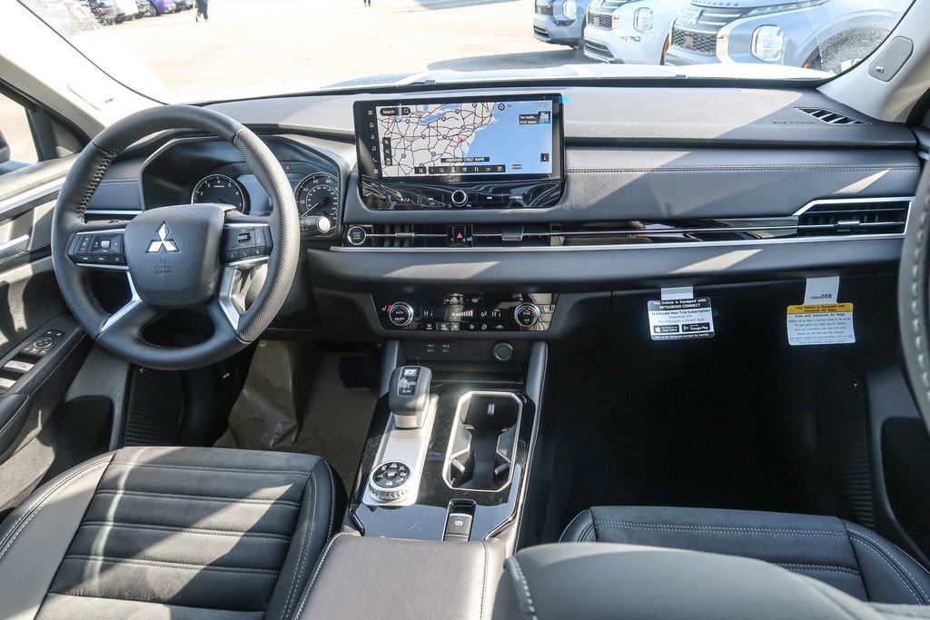 New 2026 Mitsubishi Outlander AWD image 20