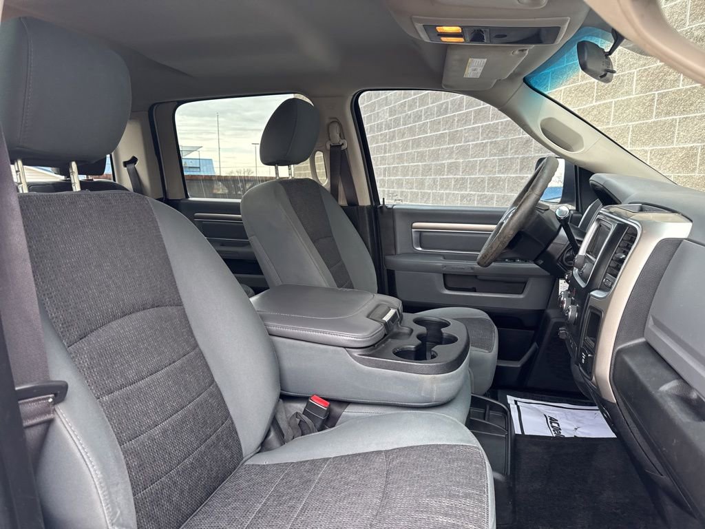 Used 2017 RAM 2500 SLT image 31