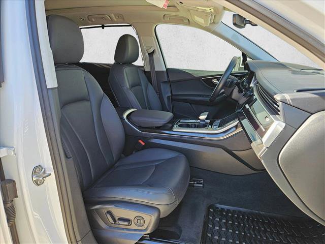 Used 2023 Audi Q7 3.0T Prestige w/ Prestige Package image 22
