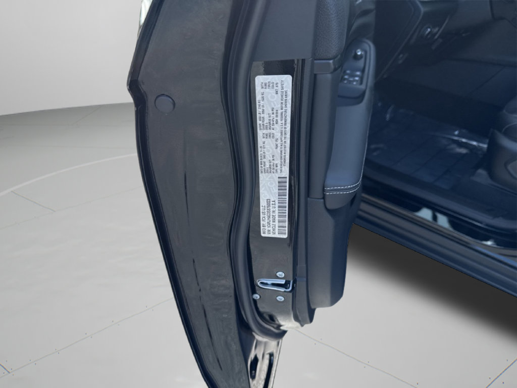 New 2025 Jeep Grand Cherokee 4WD image 23