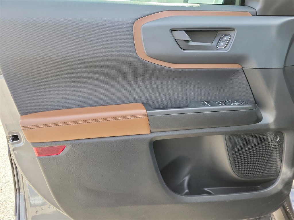 Used 2021 Ford Bronco Sport Outer Banks image 15