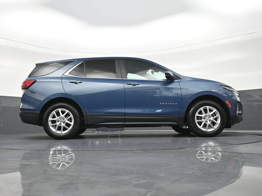 Used 2024 Chevrolet Equinox LT FWD image 33