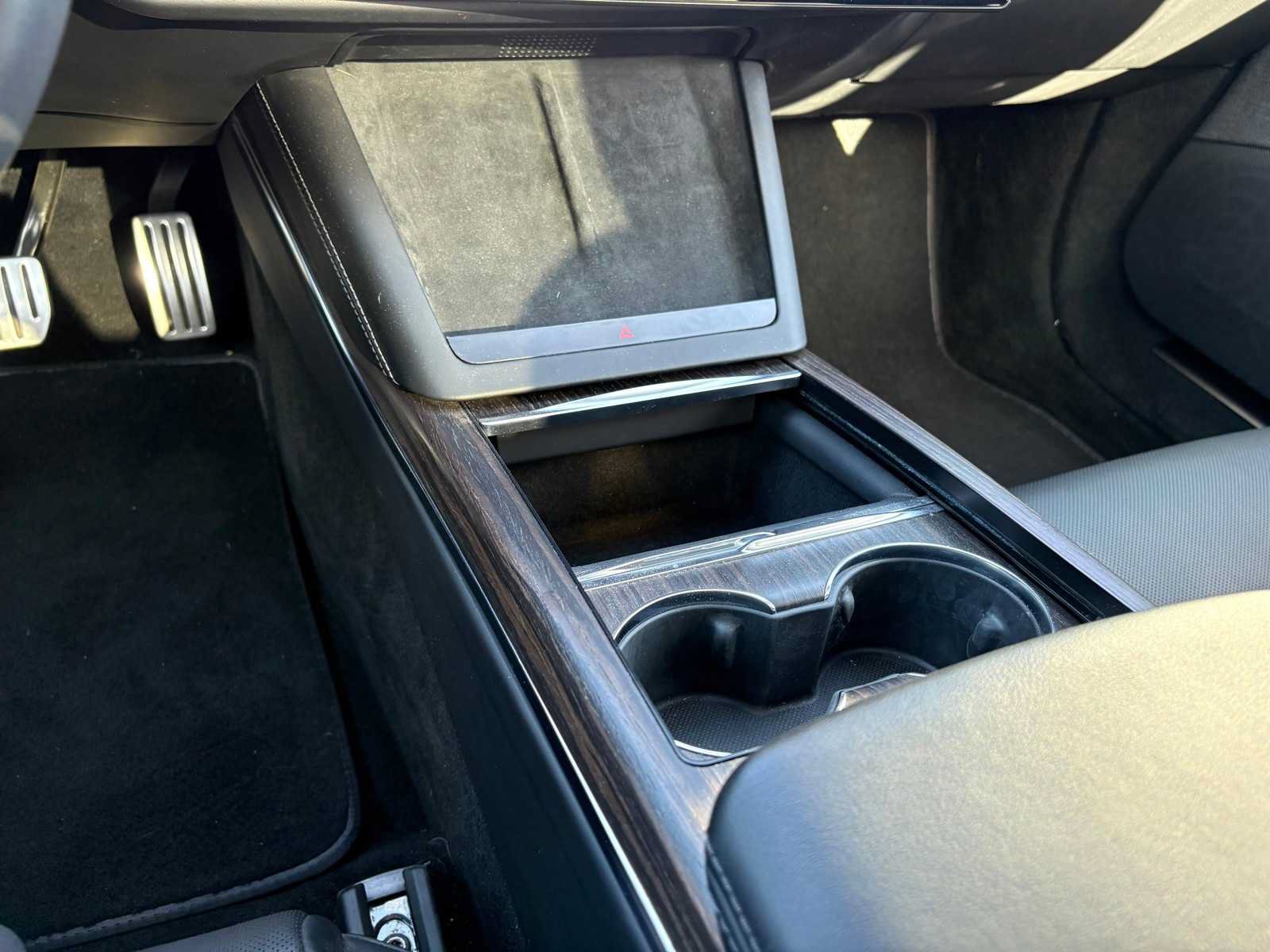 Used 2023 Tesla Model S Standard Range AWD/4WD image 17