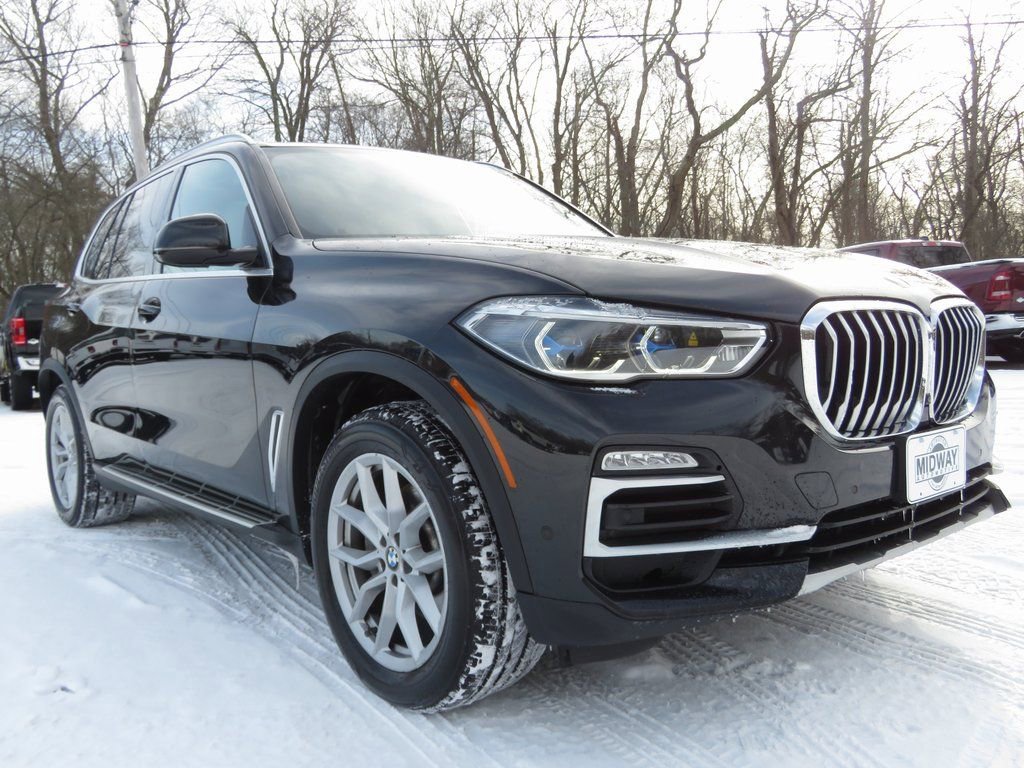 Used 2019 BMW X5 xDrive40i w/ Executive Package image 3
