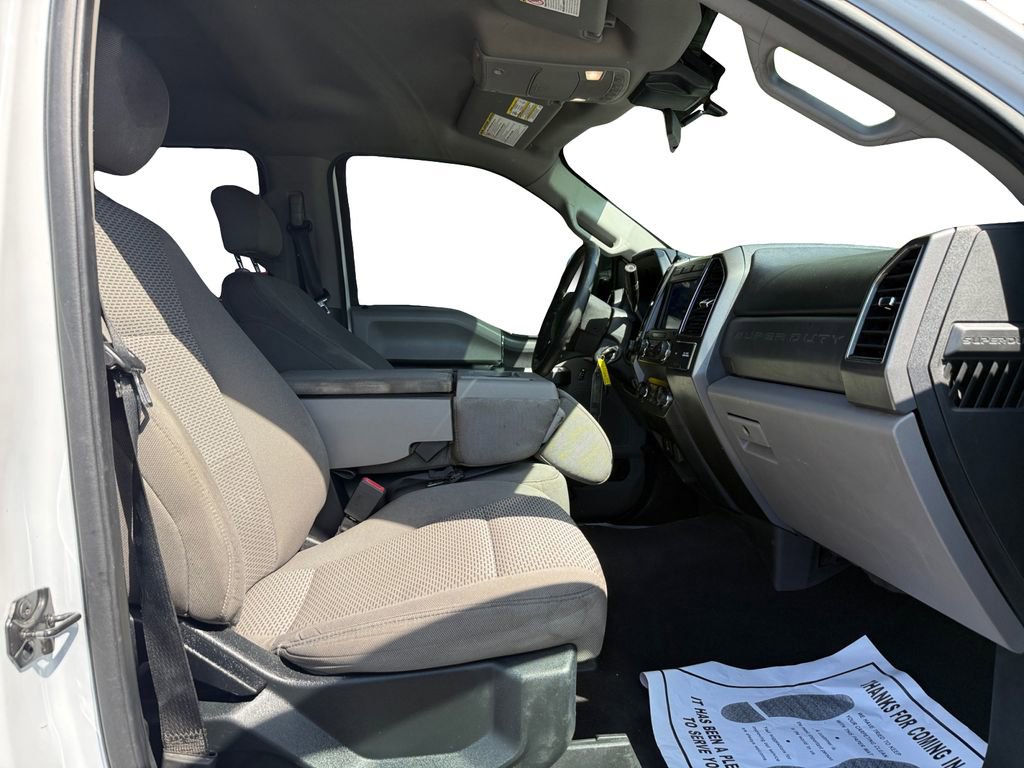Used 2020 Ford F250 XLT w/ FX4 Off-Road Package image 15