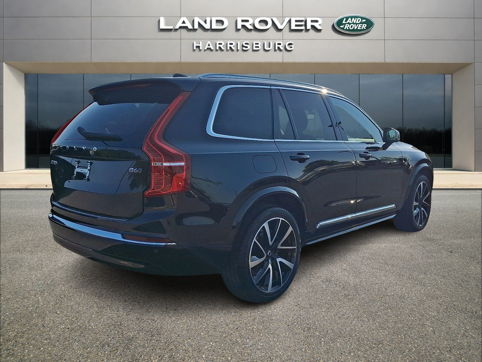 Used 2023 Volvo XC90 B6 Plus w/ Protection Package Premier AWD/4WD image 8