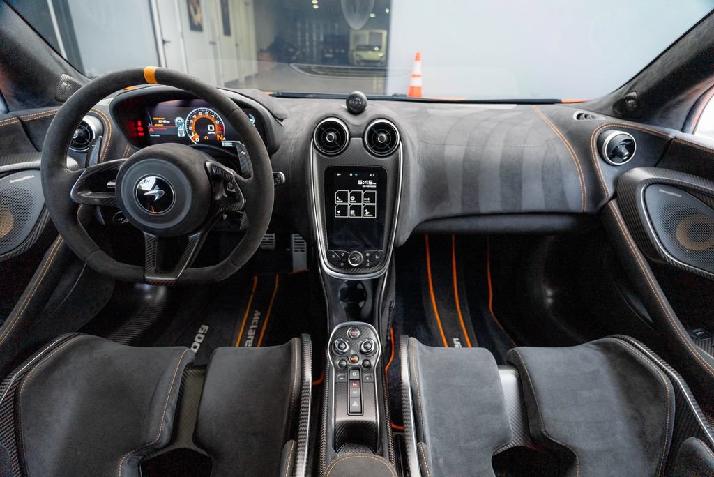 Used 2019 McLaren 600LT RWD image 55