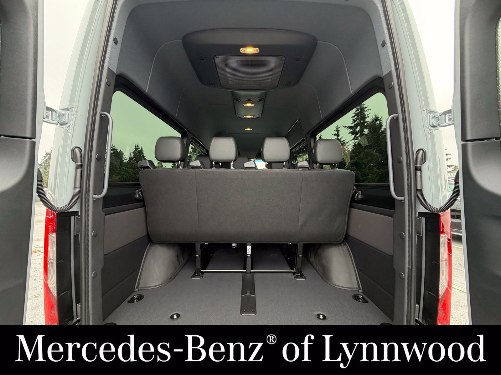 New 2026 Mercedes-Benz Sprinter 2500 image 11
