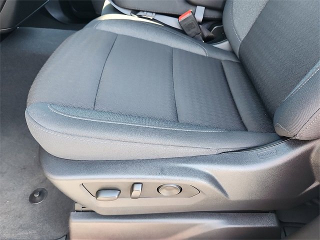 Used 2025 Chevrolet Silverado 1500 Custom image 19