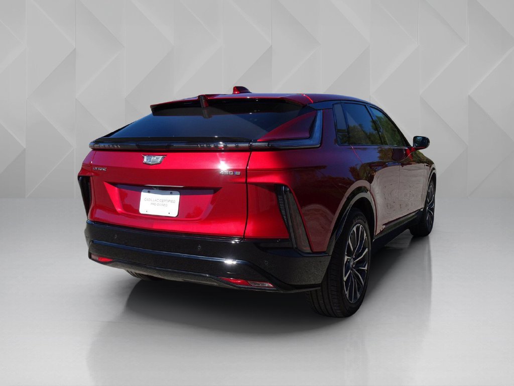 Used 2024 Cadillac Lyriq Sport RWD image 5