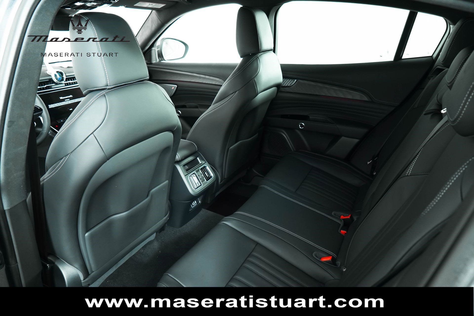 New 2025 Maserati Grecale GT image 29