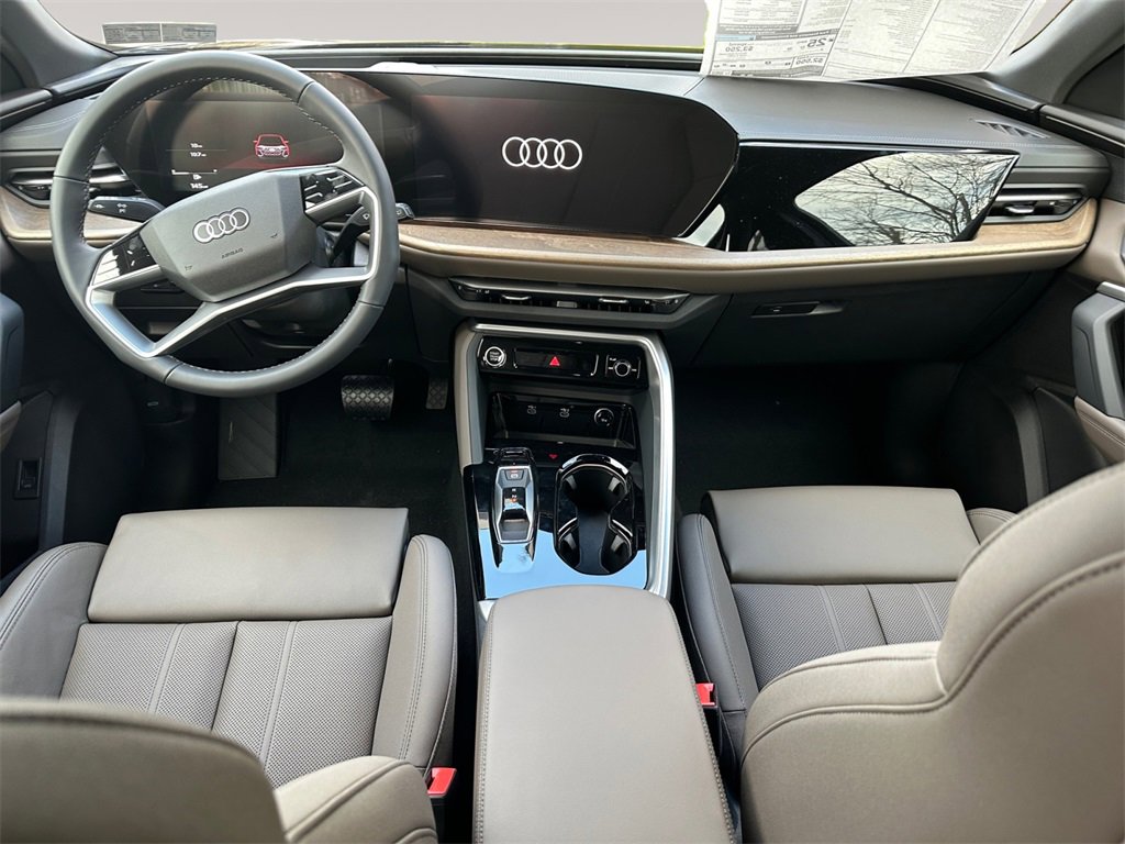 New 2025 Audi Q5 2.0T Premium Plus image 10