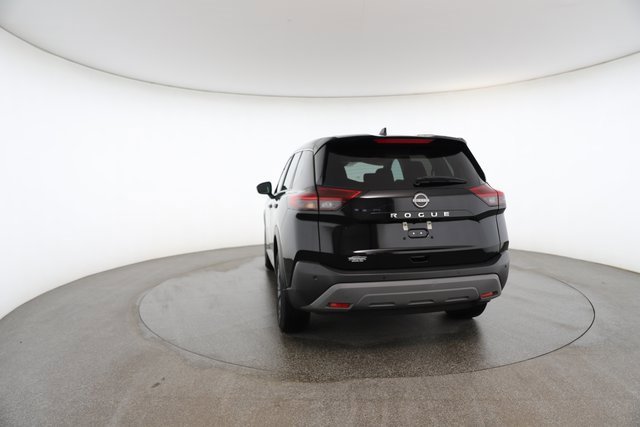Used 2023 Nissan Rogue S image 13