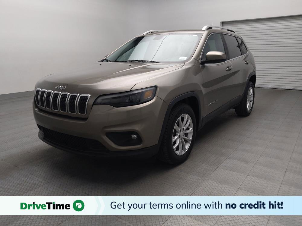 Used 2019 Jeep Cherokee Latitude w/ Popular Appearance Group