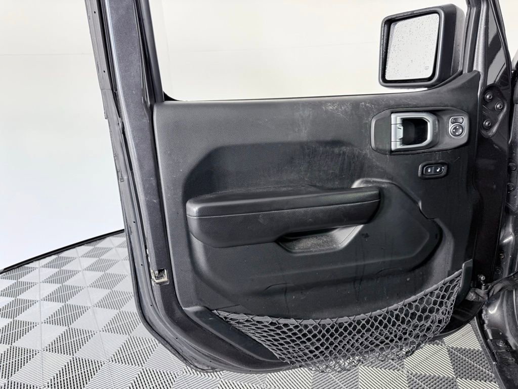 Used 2019 Jeep Wrangler Unlimited Sport S image 9