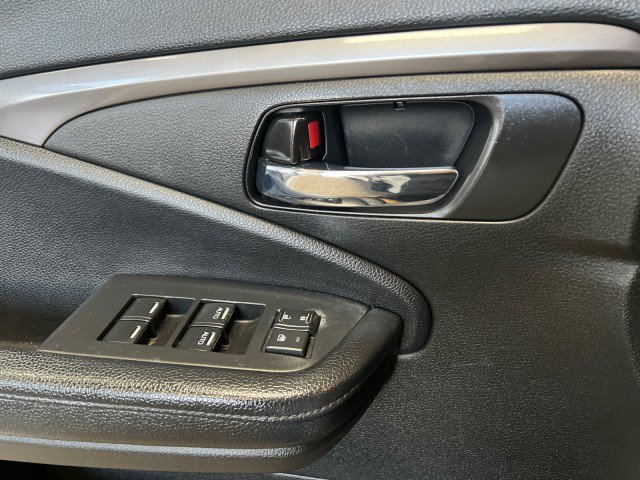 Used 2017 Honda Pilot EX-L image 32