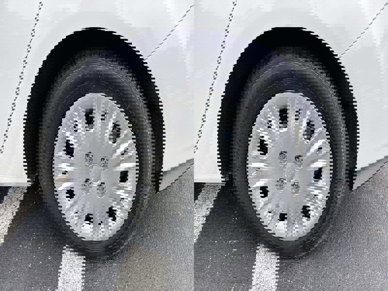 Used 2016 Ford Fiesta S image 10