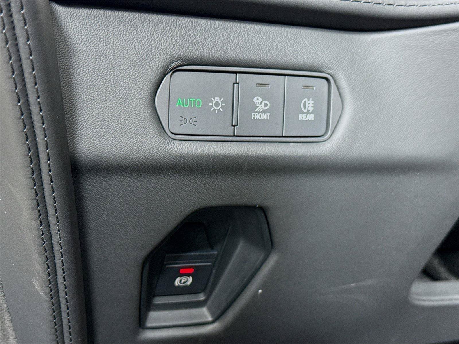 Used 2024 Lamborghini Revuelto AWD/4WD image 7