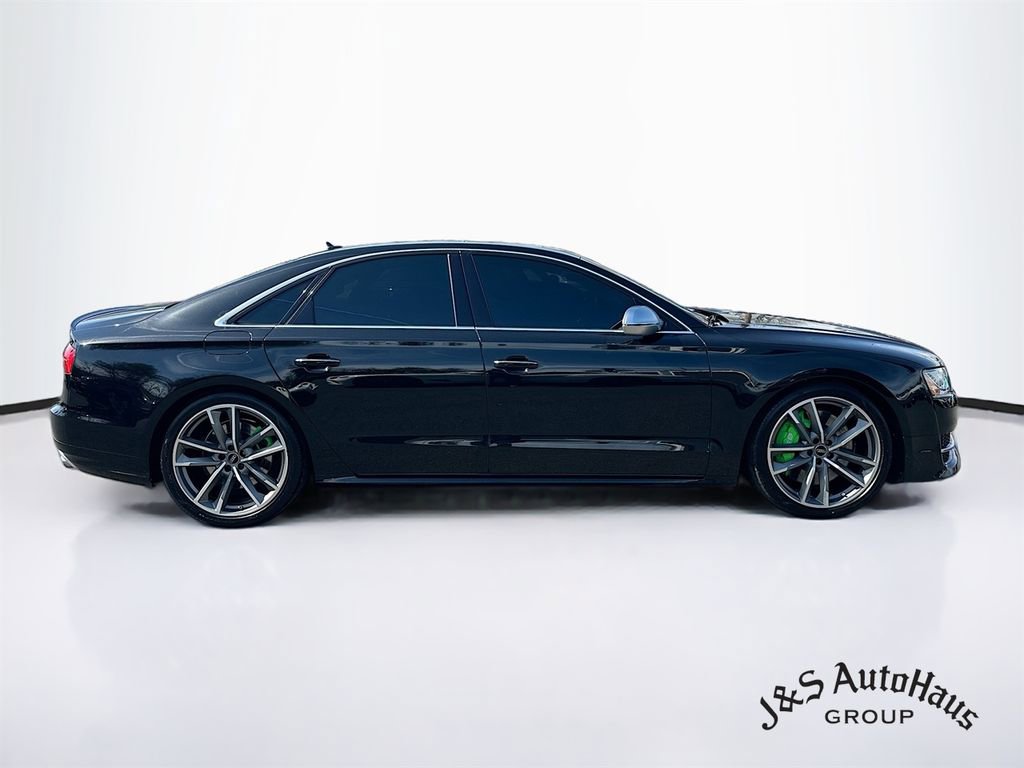 Used 2016 Audi S8 Plus image 8