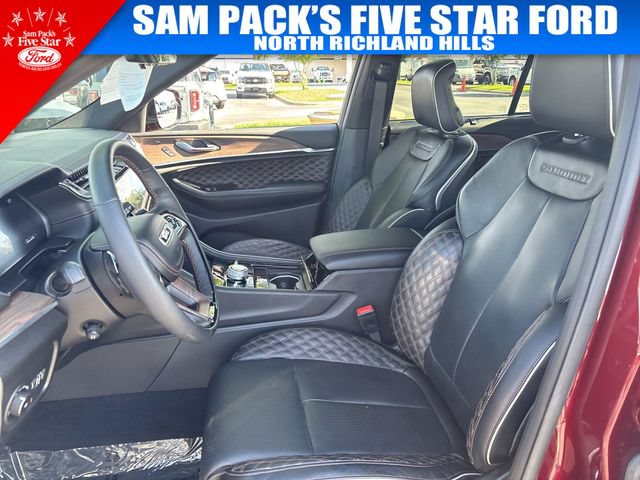 Used 2025 Jeep Grand Cherokee Summit w/ Adv Protech Group IV AWD/4WD image 20