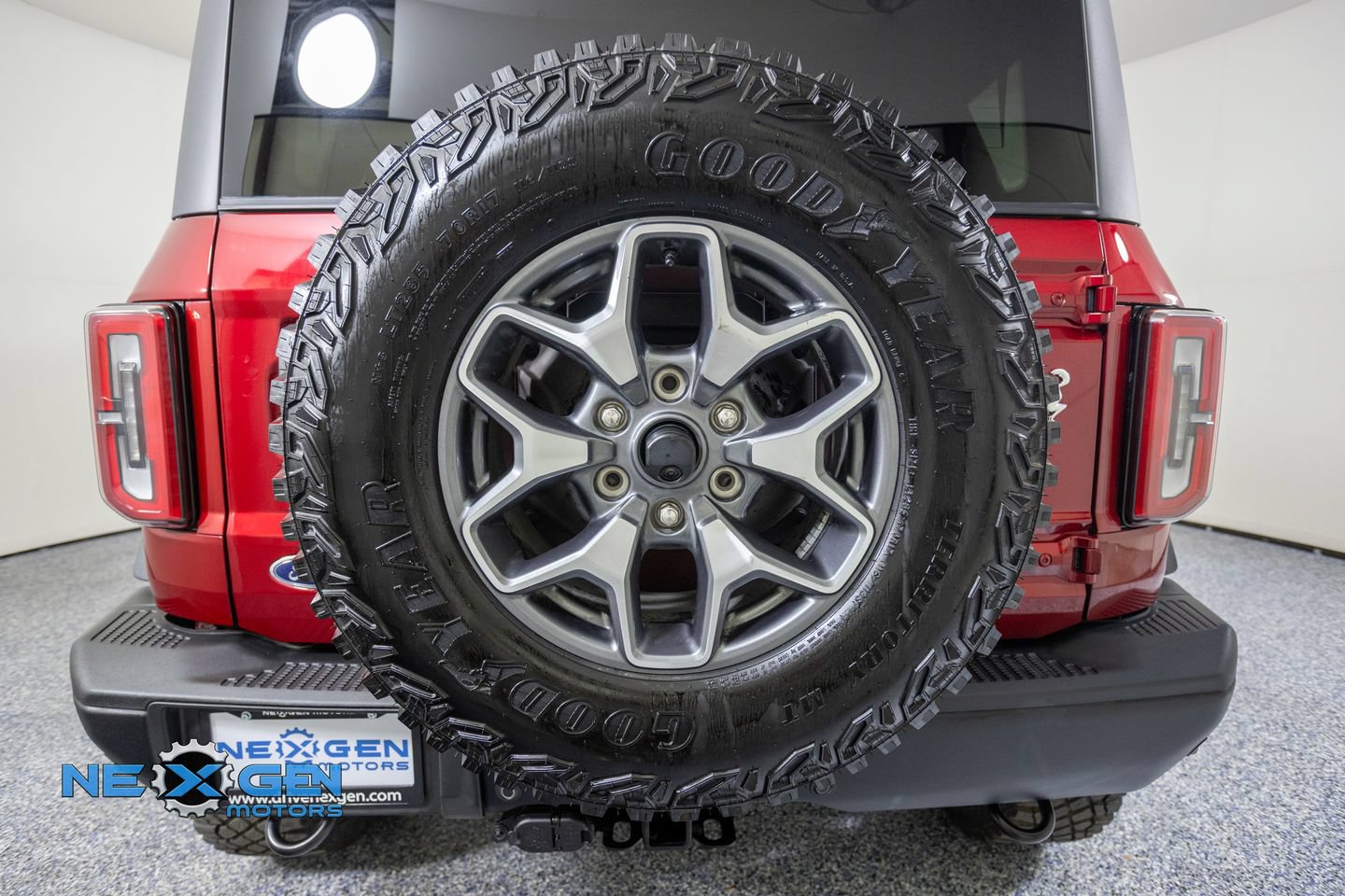 Used 2025 Ford Bronco Badlands AWD/4WD image 52