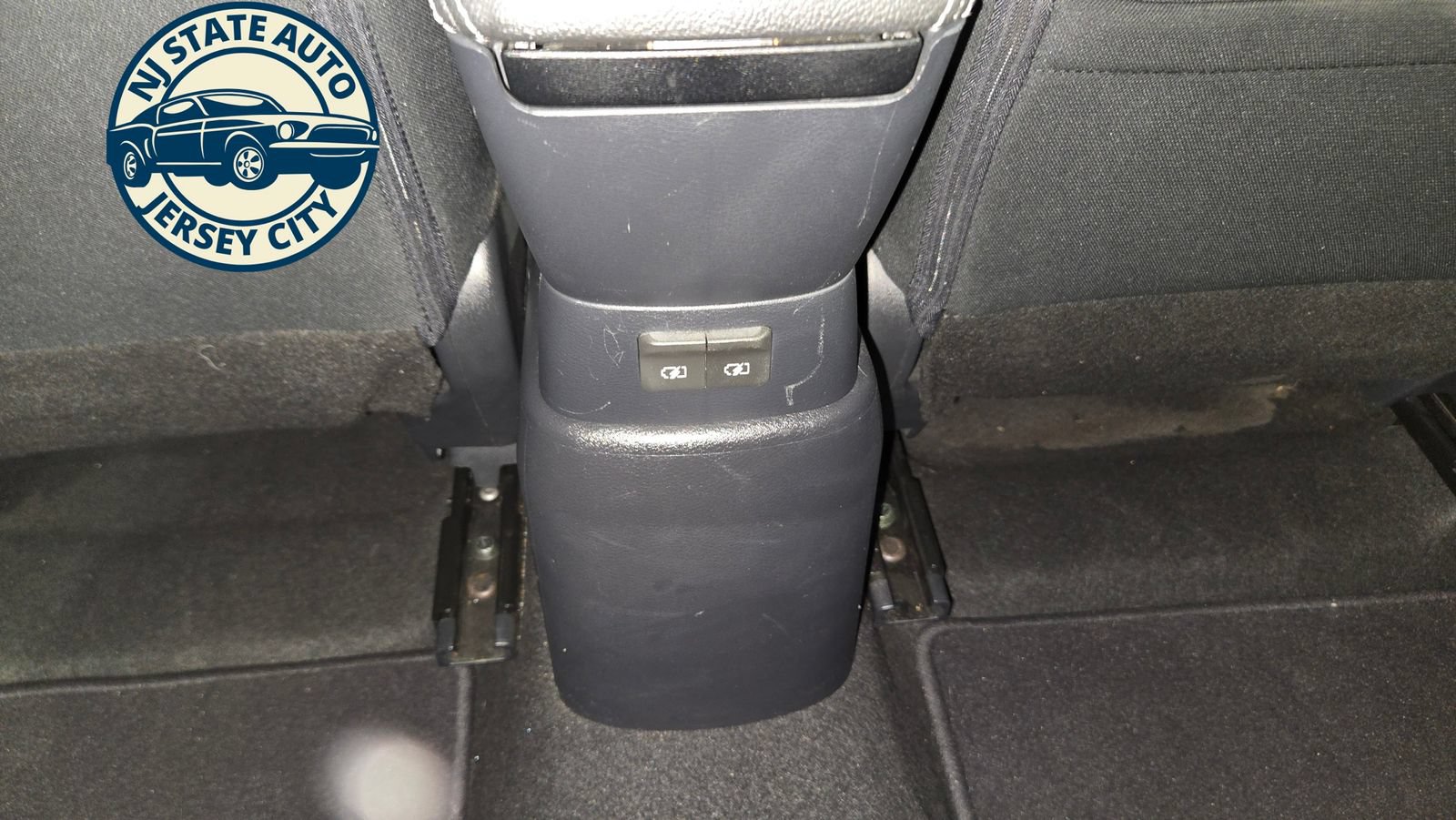 Used 2021 Nissan Versa S FWD image 27
