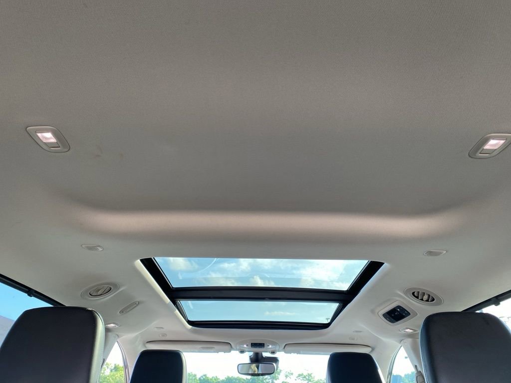 Used 2024 Chrysler Pacifica Limited image 20