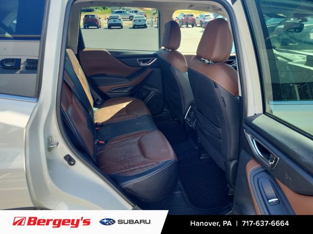 Certified 2023 Subaru Forester Touring AWD/4WD image 11