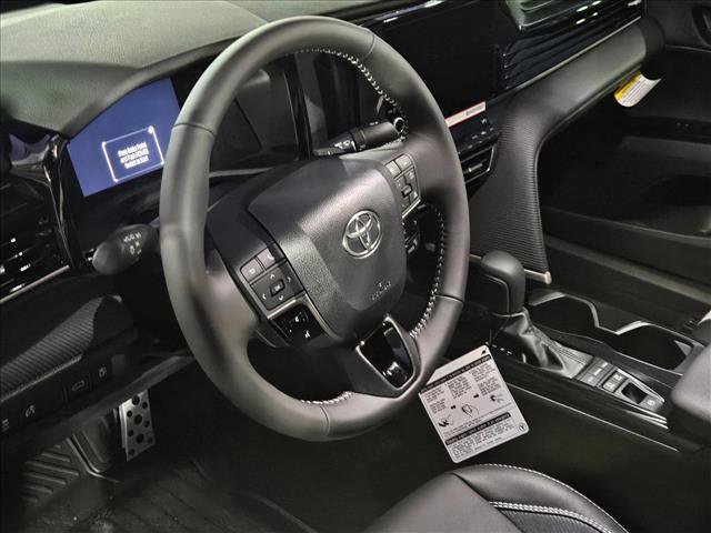New 2026 Toyota Camry SE image 3