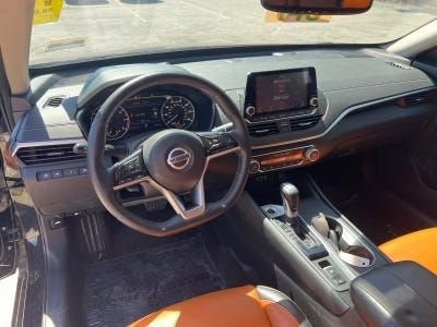 Used 2019 Nissan Altima 2.5 SV FWD image 3