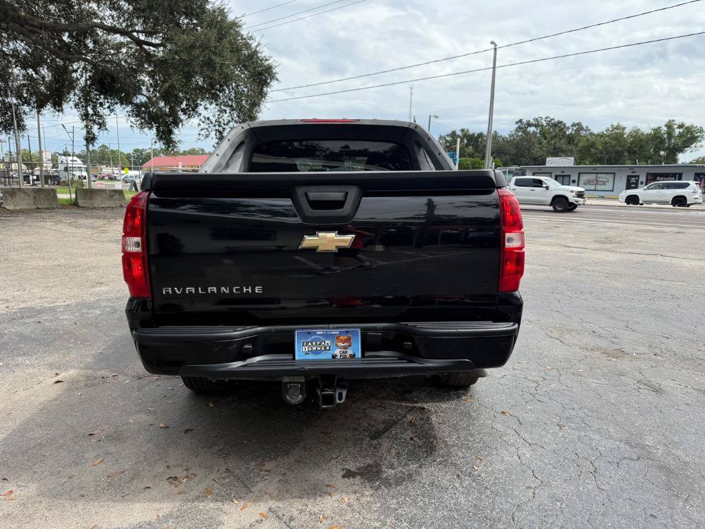 Used 2007 Chevrolet Avalanche LT AWD/4WD image 6