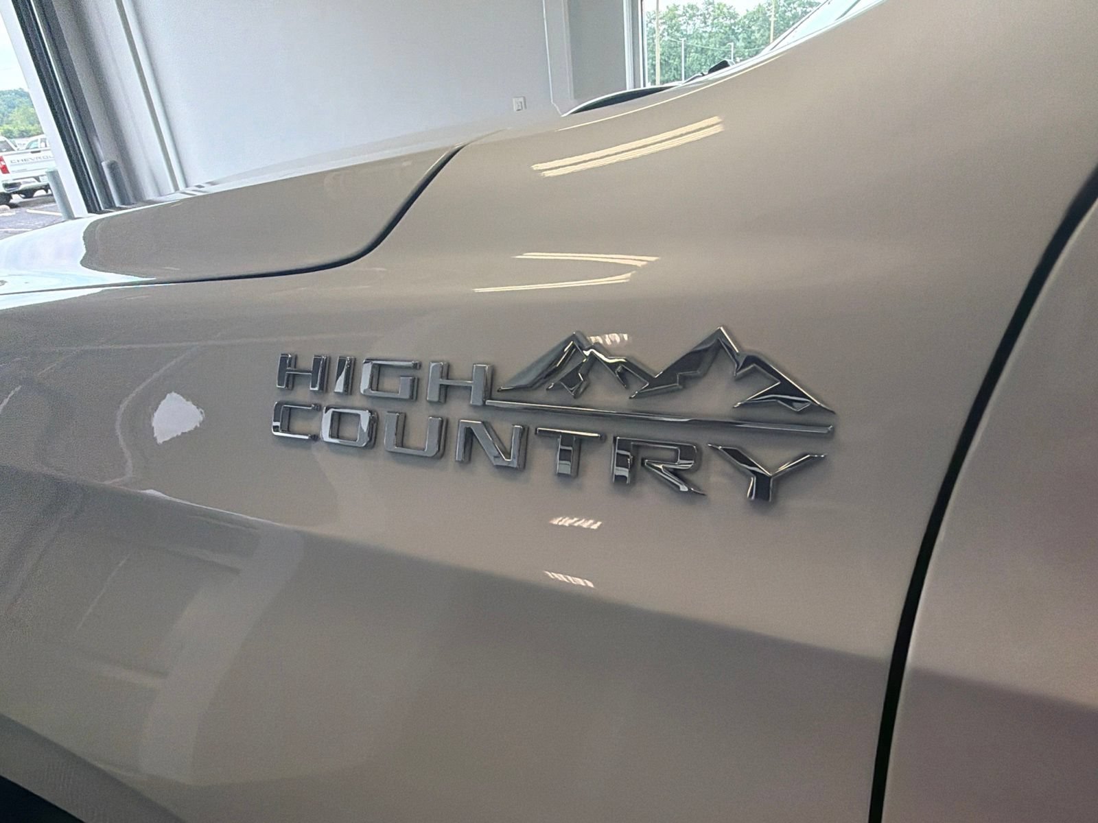 Used 2022 Chevrolet Tahoe High Country AWD/4WD image 10