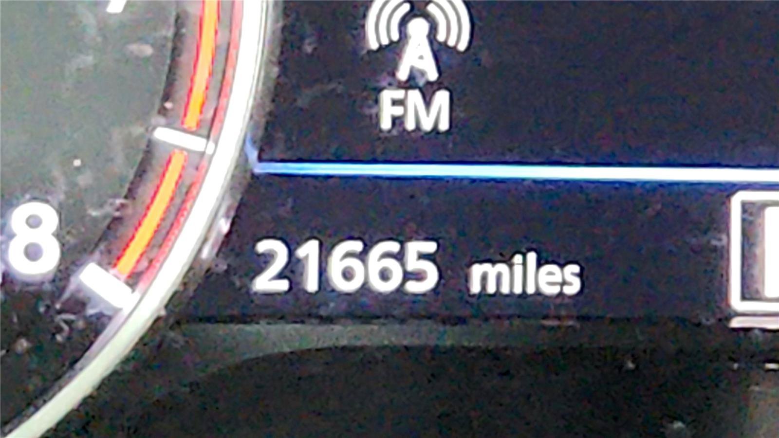 Used 2024 Nissan Sentra SV FWD image 22