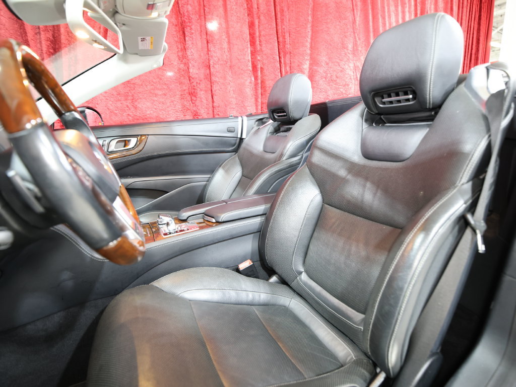 Used 2013 Mercedes-Benz SL 550 image 14
