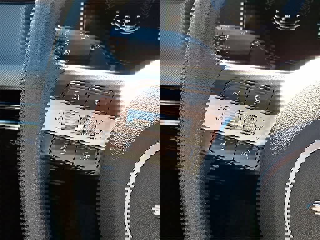 Certified 2025 Hyundai Sonata SE image 18